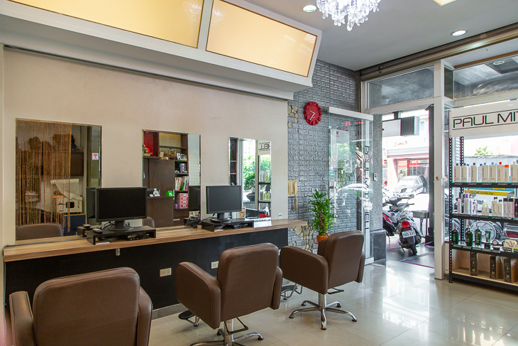 台中剪髮髮廊推薦AV Hair擺設