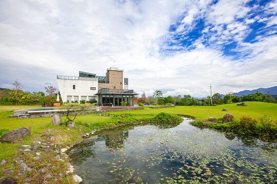 秋冬旅遊補助配合溫泉旅宿，松邑莊園溫泉特色民宿