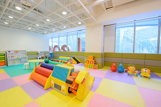 聖誕節親子餐廳推薦，Leo's Playland 樂幼屋親子派對歡樂園遊樂設施