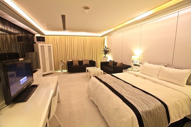 桃園汽車旅館推薦，A+MOTEL房型