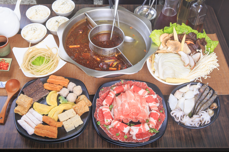 2020台中燈會周邊美食推薦,寬窄巷子老成都火鍋四人套餐