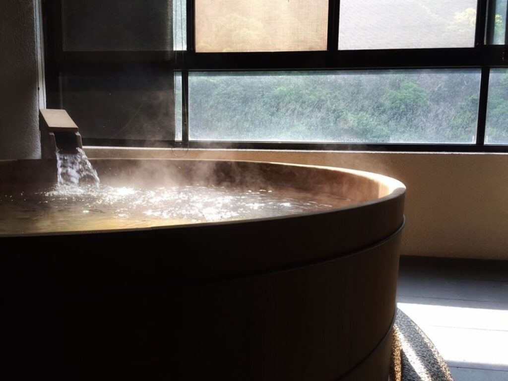  烏來溫泉 推薦，璞石麗緻溫泉會館沏木湯屋