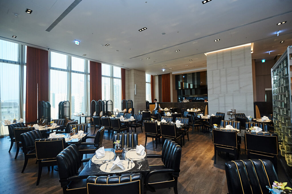2019 高雄餐廳 熱銷推薦,H2O水京棧國際酒店Ripple義法西餐廳用餐空間