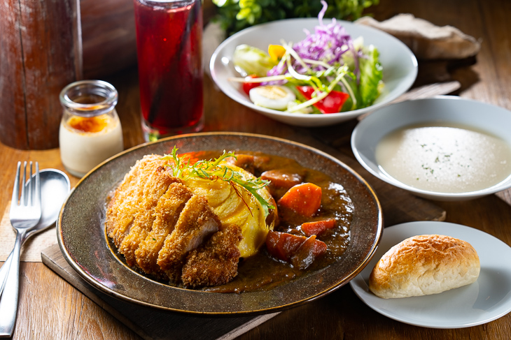 台中餐廳熱銷推薦,INN CAFE咖哩豬排飯