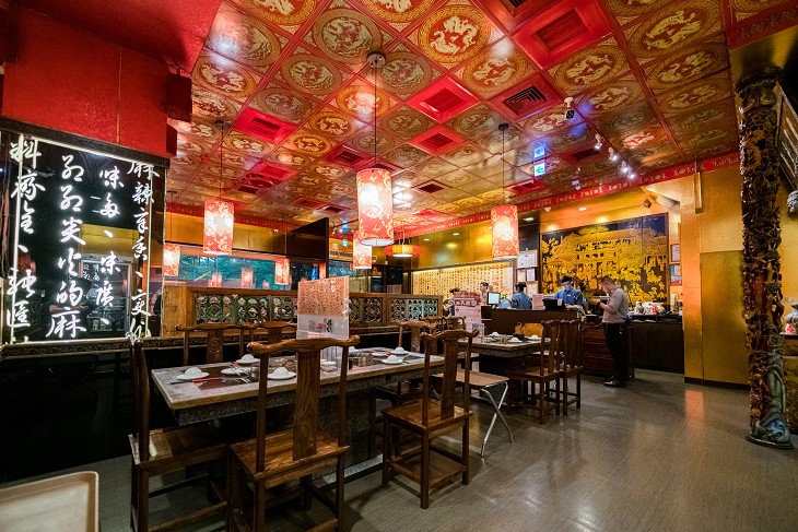 2019高雄餐廳熱銷推薦,老四川巴蜀麻辣燙店內擺設