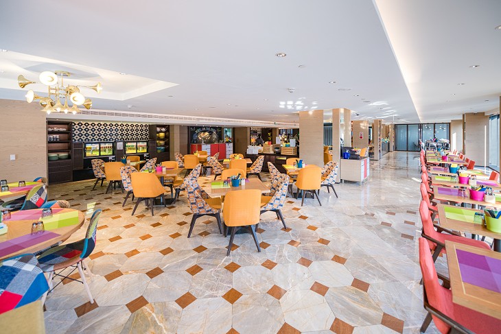 2019高雄餐廳熱銷推薦,高雄中央公園英迪格酒店用餐空間