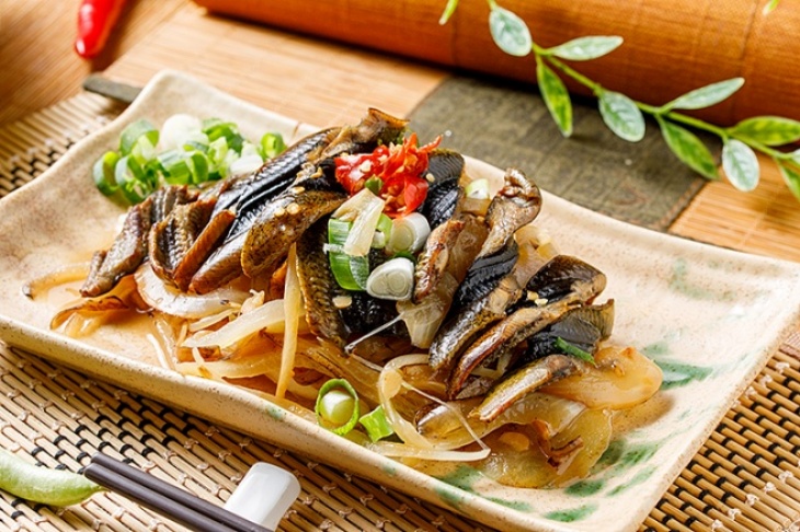 中和美食 推薦,嘉義炙燒陳 鱔魚炒麵炒鱔魚