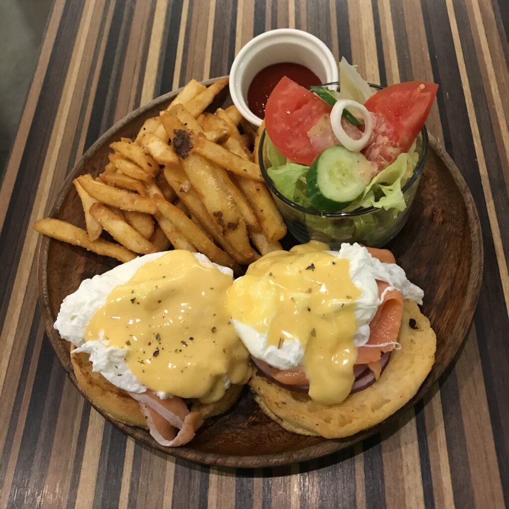 台北捷運美食推薦：國父紀念館Toast Chat