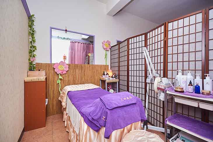 高雄精油按摩 推薦：艾琦美容SPA按摩空間