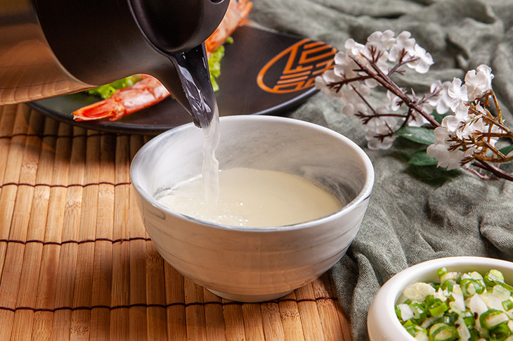 燒肉同話的雞湯