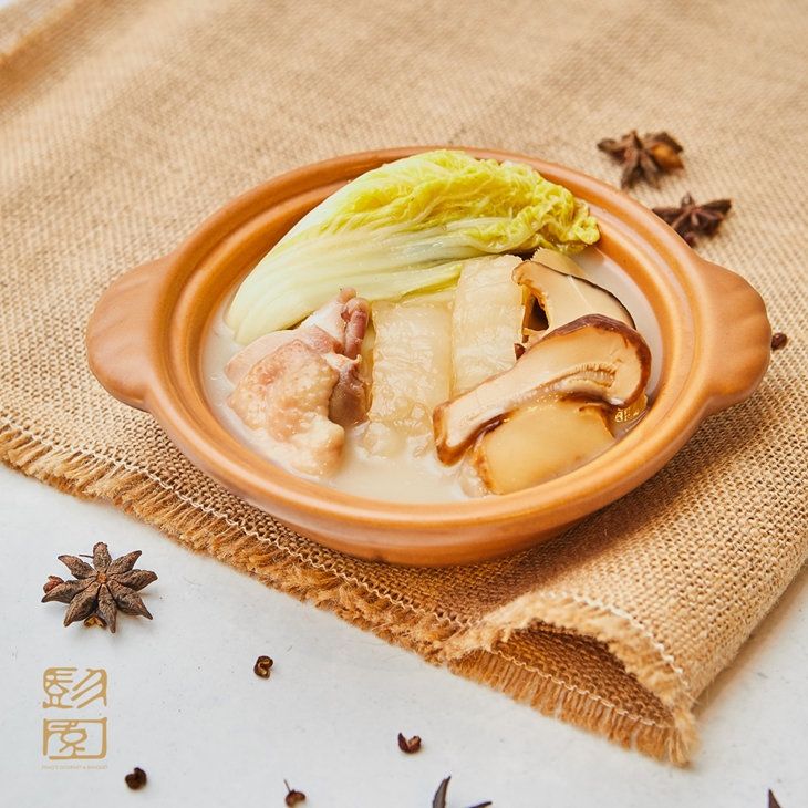 彭園 的 宮廷花膠雞湯