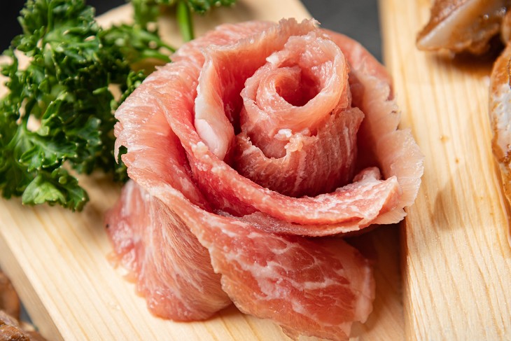 高雄燒肉 推薦:赤炭汽油桶燒肉松坂豚