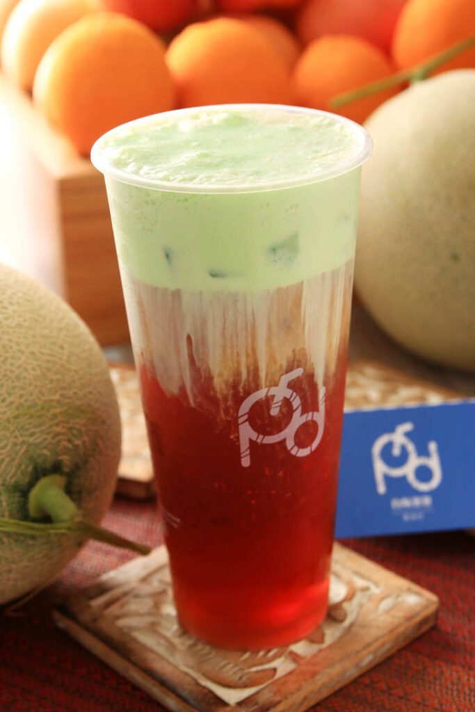 台中飲料 推薦：白鵠泡泡哈密瓜奶蓋