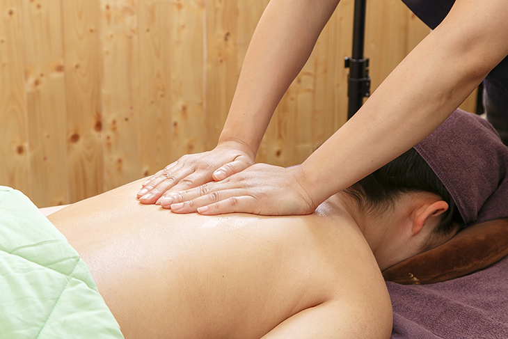 桃園SPA 推薦:沐顏SPA美學館全背精油按摩