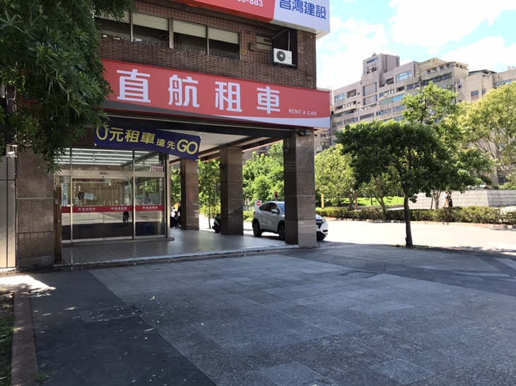 租車推薦 ：直航租車台北松山店