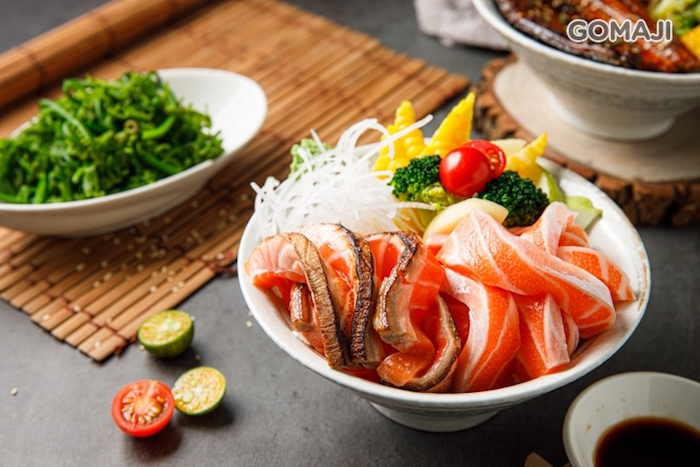 靜壽司鮭魚腹丼飯