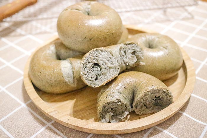 芝麻乳酪貝果過程