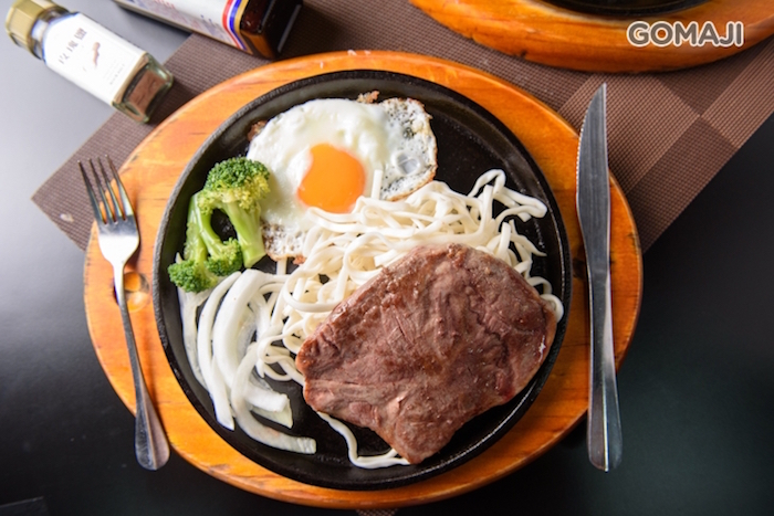 上宏牛排餐點