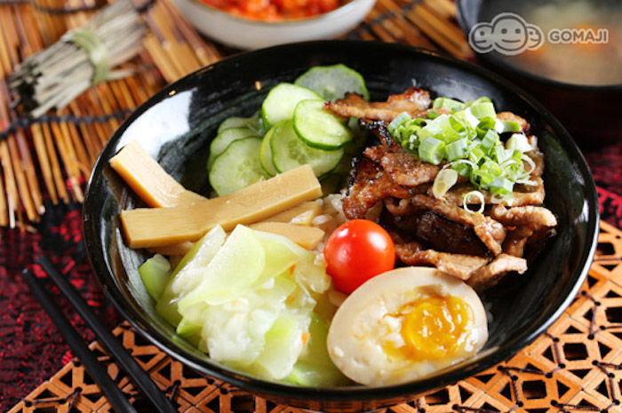 龍一燒肉丼