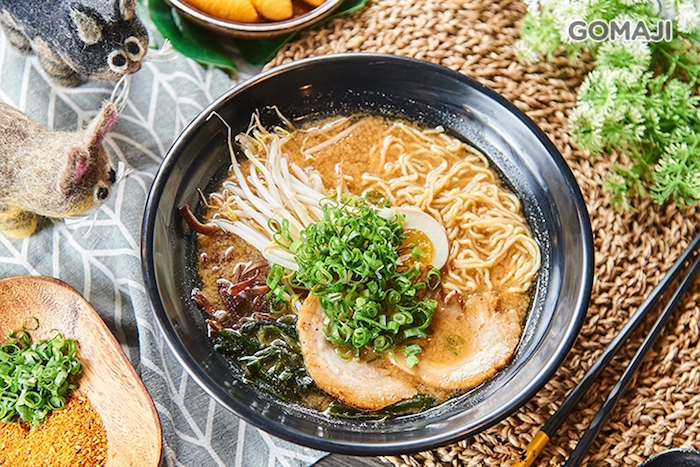 拾玥拉麵餐點