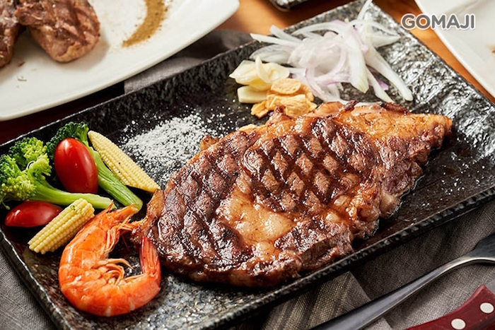 全家人牛排餐點