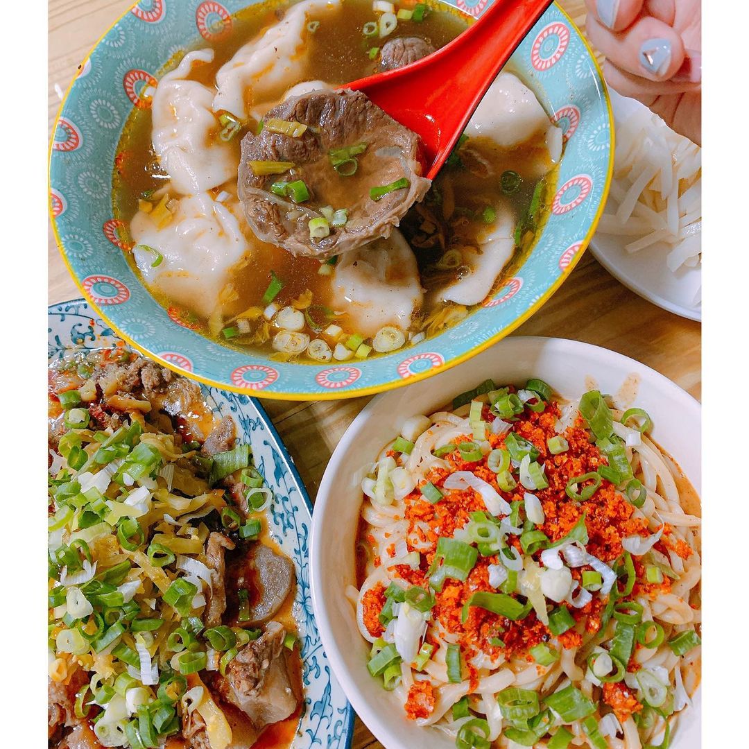 老眷村牛肉麵館