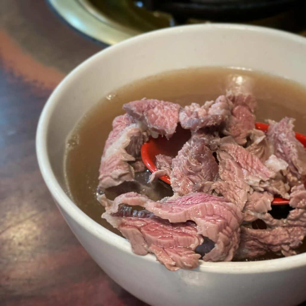 牛總涮牛肉