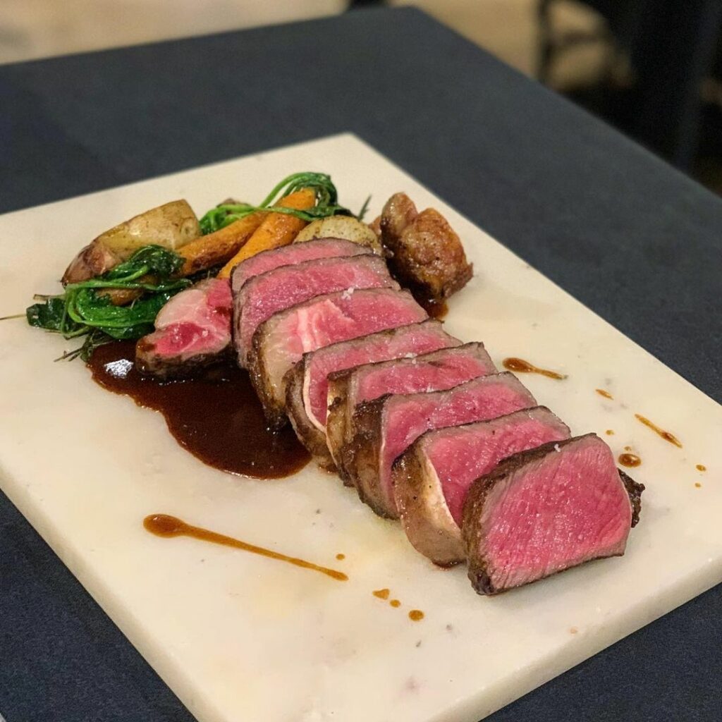 樂福利餐酒館