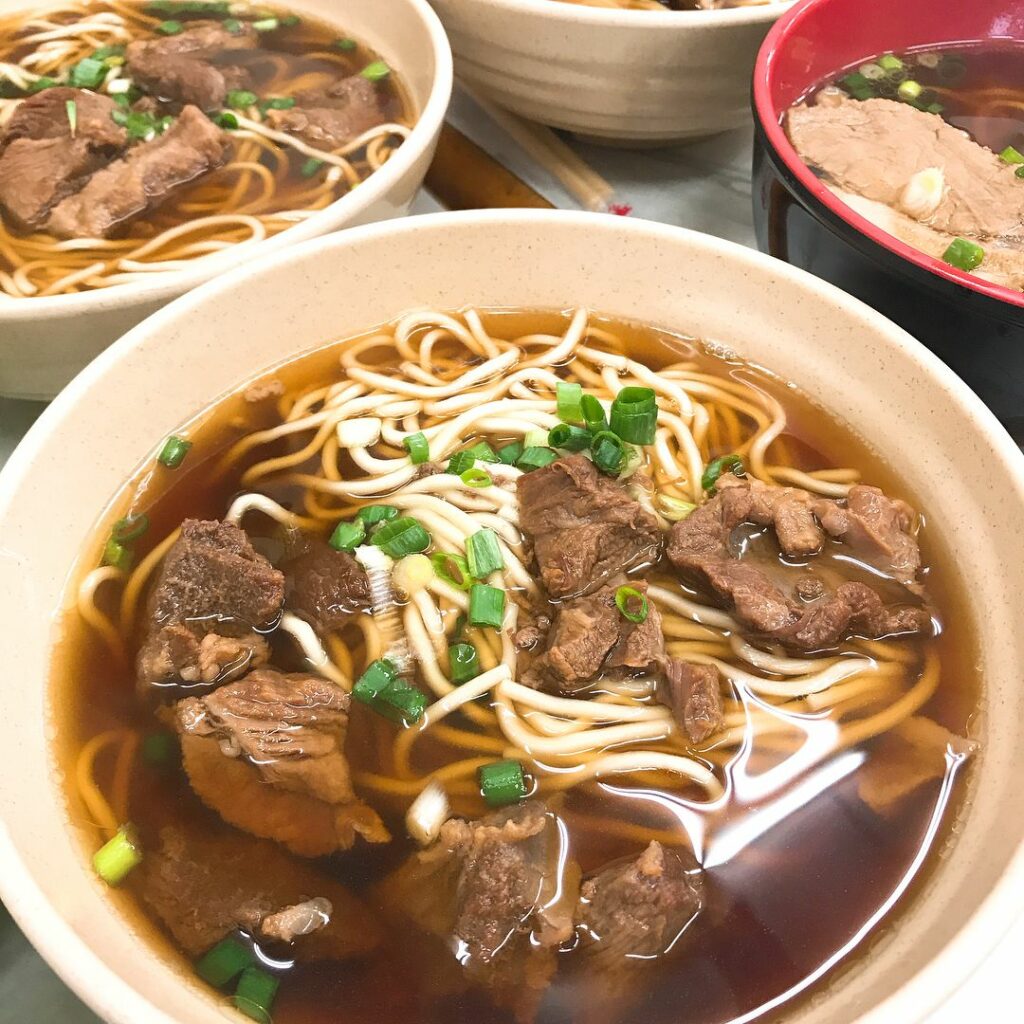 中興大學美食 聞香牛肉麵