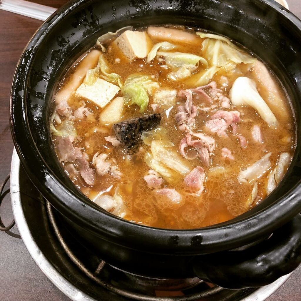 長疆炭燒羊肉爐-八德介壽店