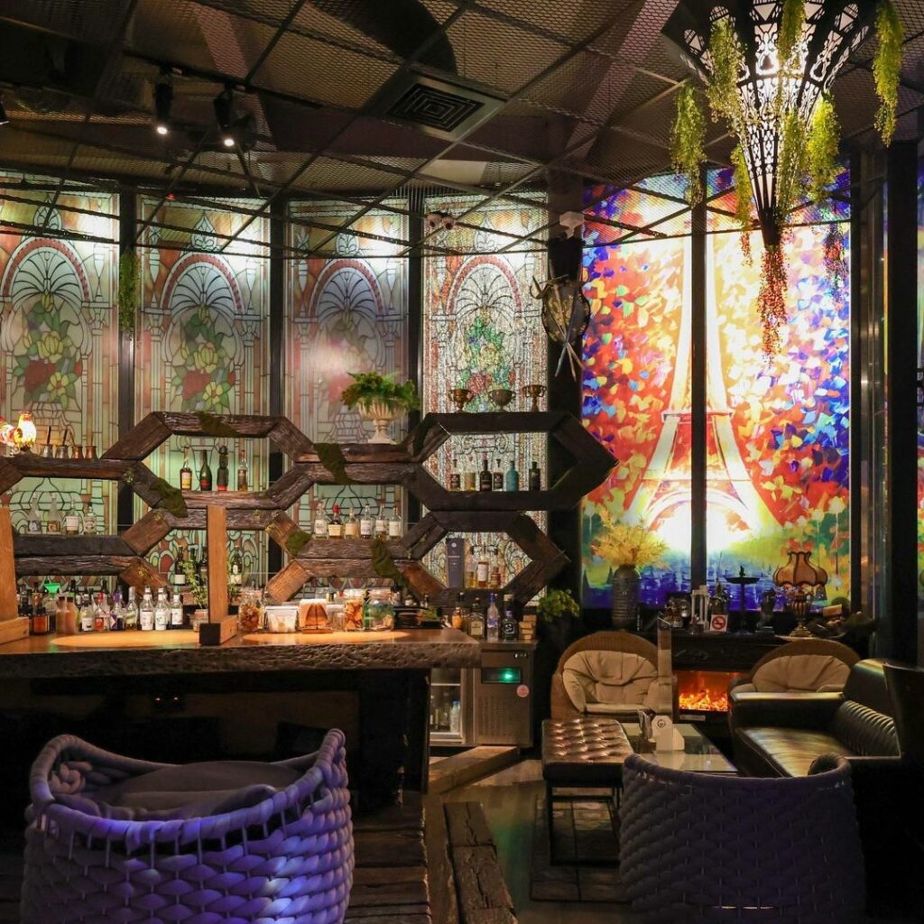 大池覓蜜Himitsu BAR&BISTRO