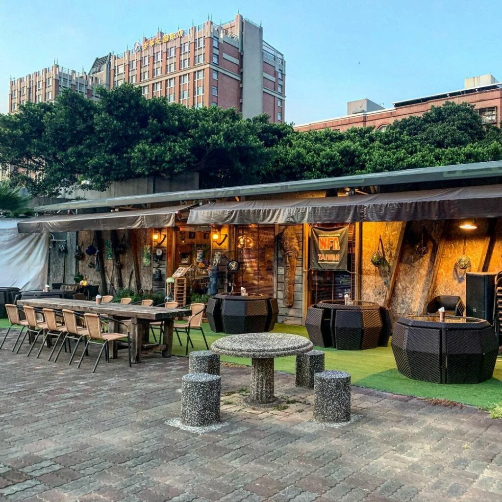 躲迷藏Tiki Bar