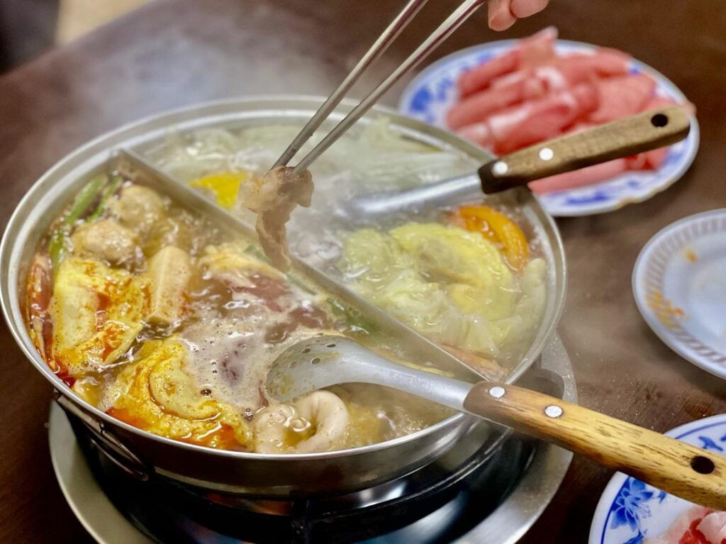 嵐田麻辣鴛鴦火鍋