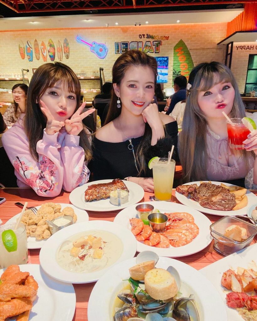 Hooters 信義A13