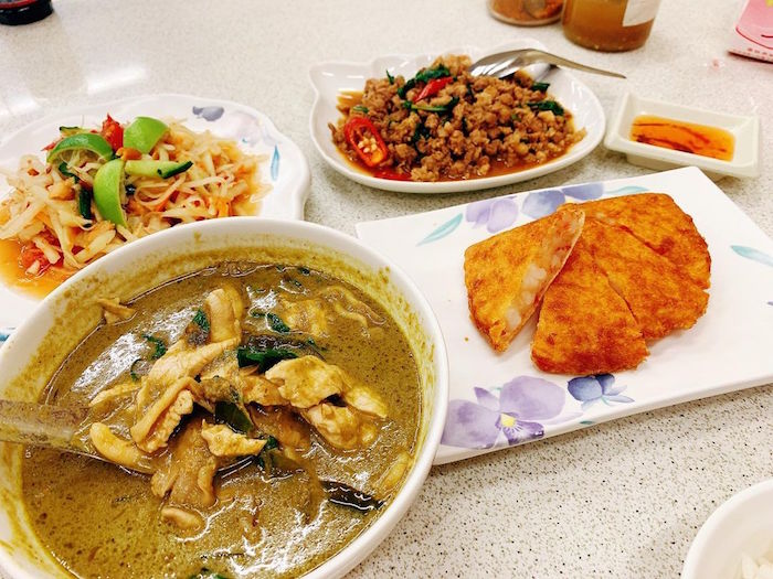 喃邦府泰式料理