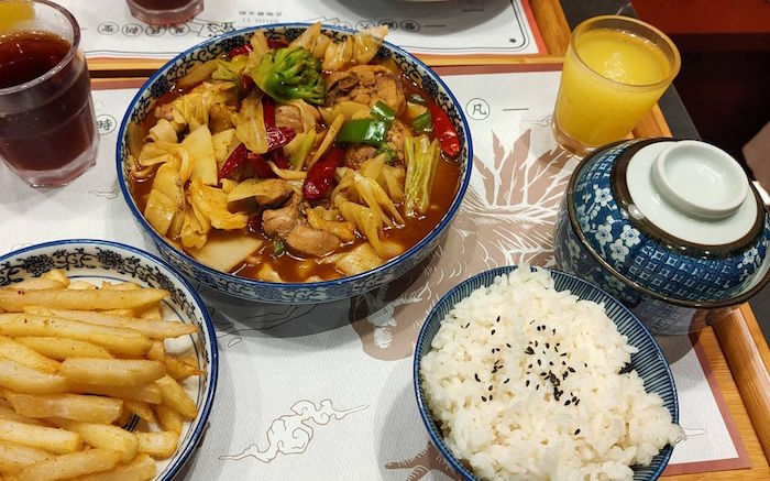 時懿花雕雞米飯