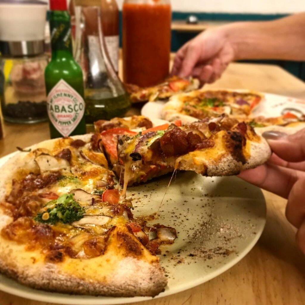 夏太熱Pizza