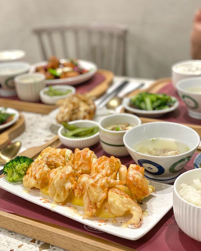 湯明茶樓