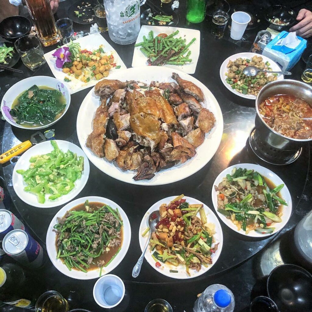炫庄桶仔雞海產