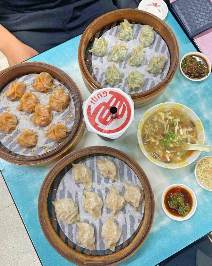 亓家 蒸餃專賣店