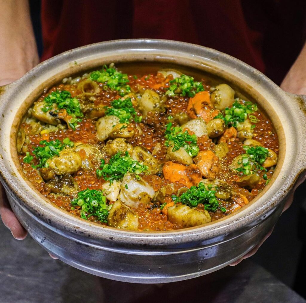 坐著做。壽司本店