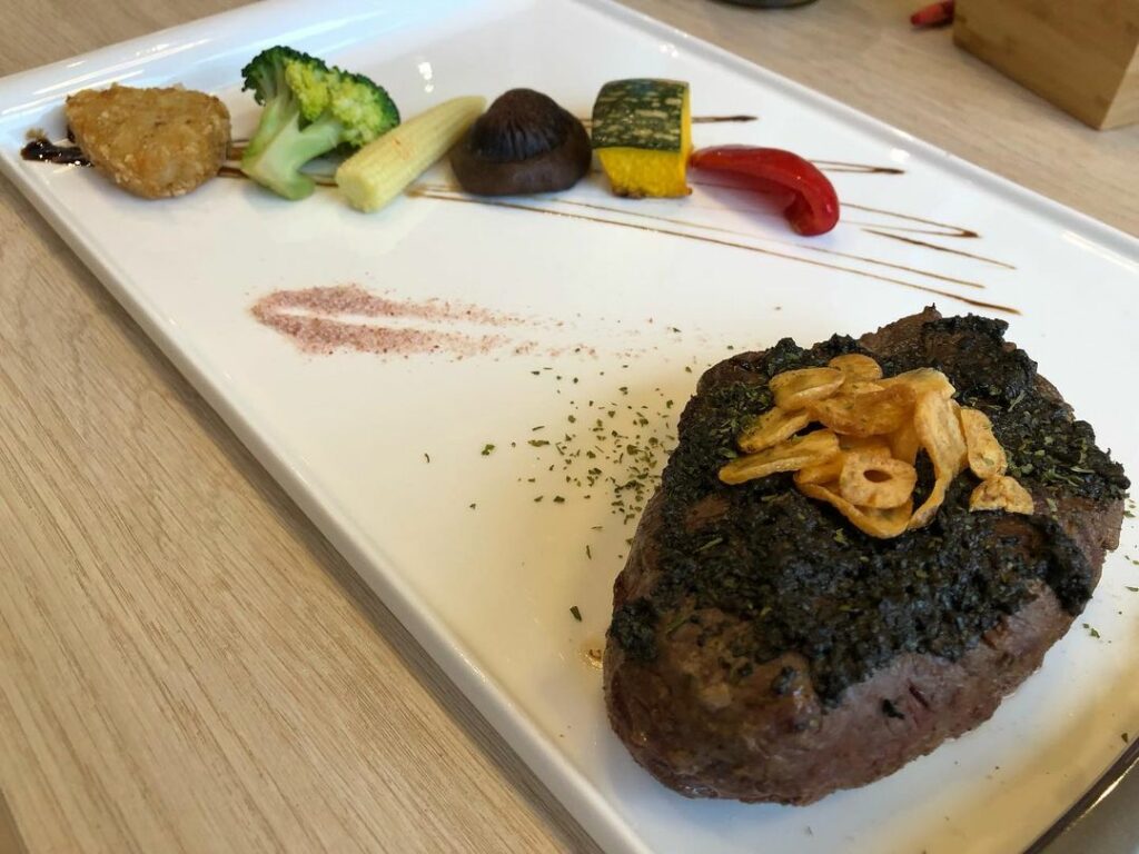 想窩11餐旅館