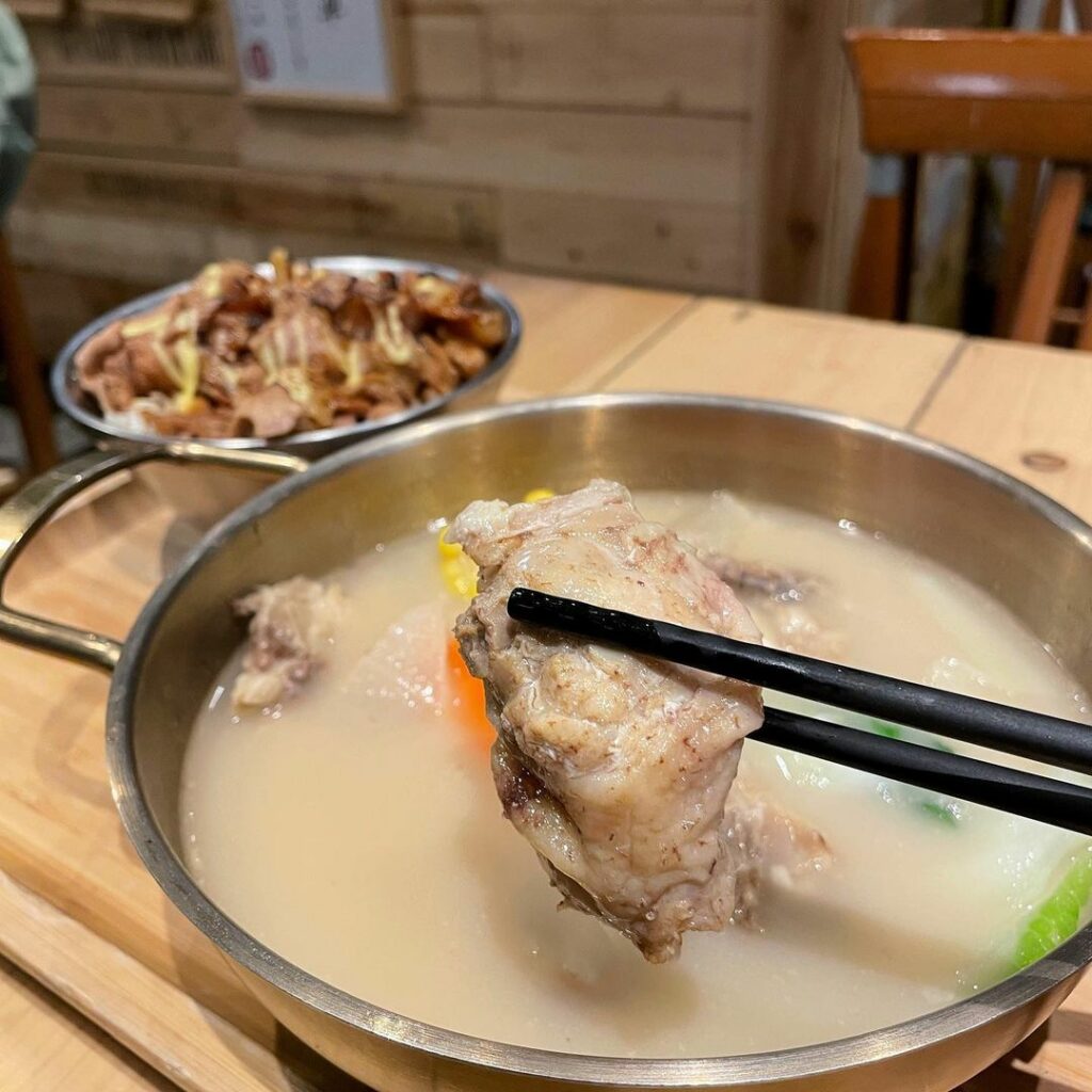 春寅食堂