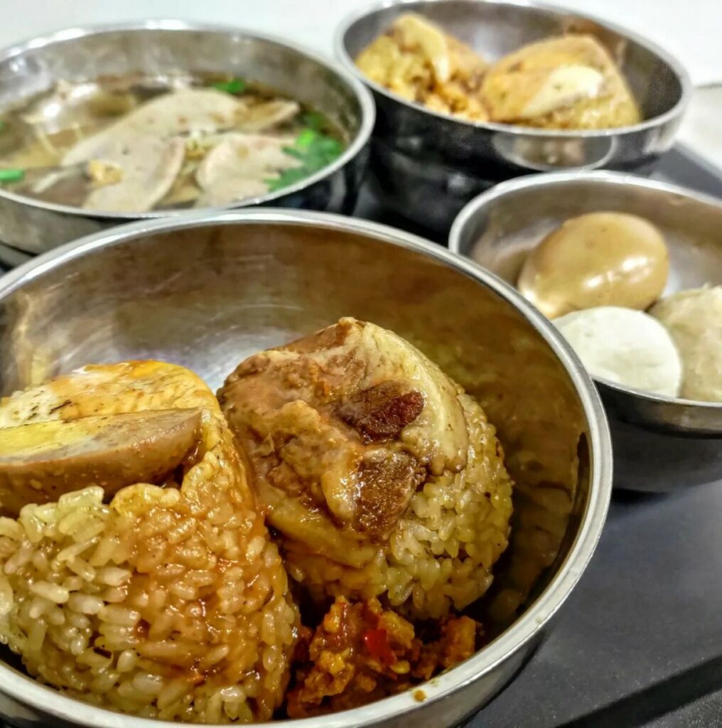 大橋頭老牌筒仔米糕