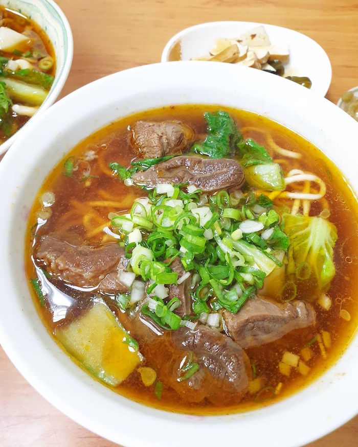 老黃牛肉麵
