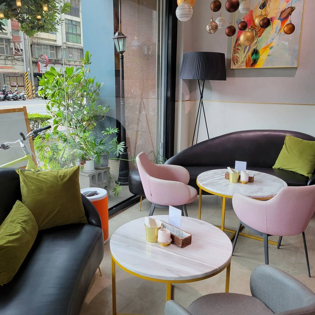 À Demain Cafe 明天見餐飲