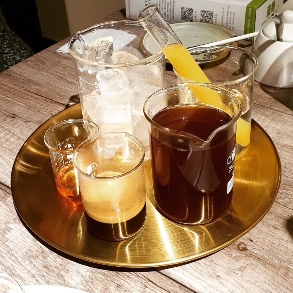 燒杯咖啡藝廚
