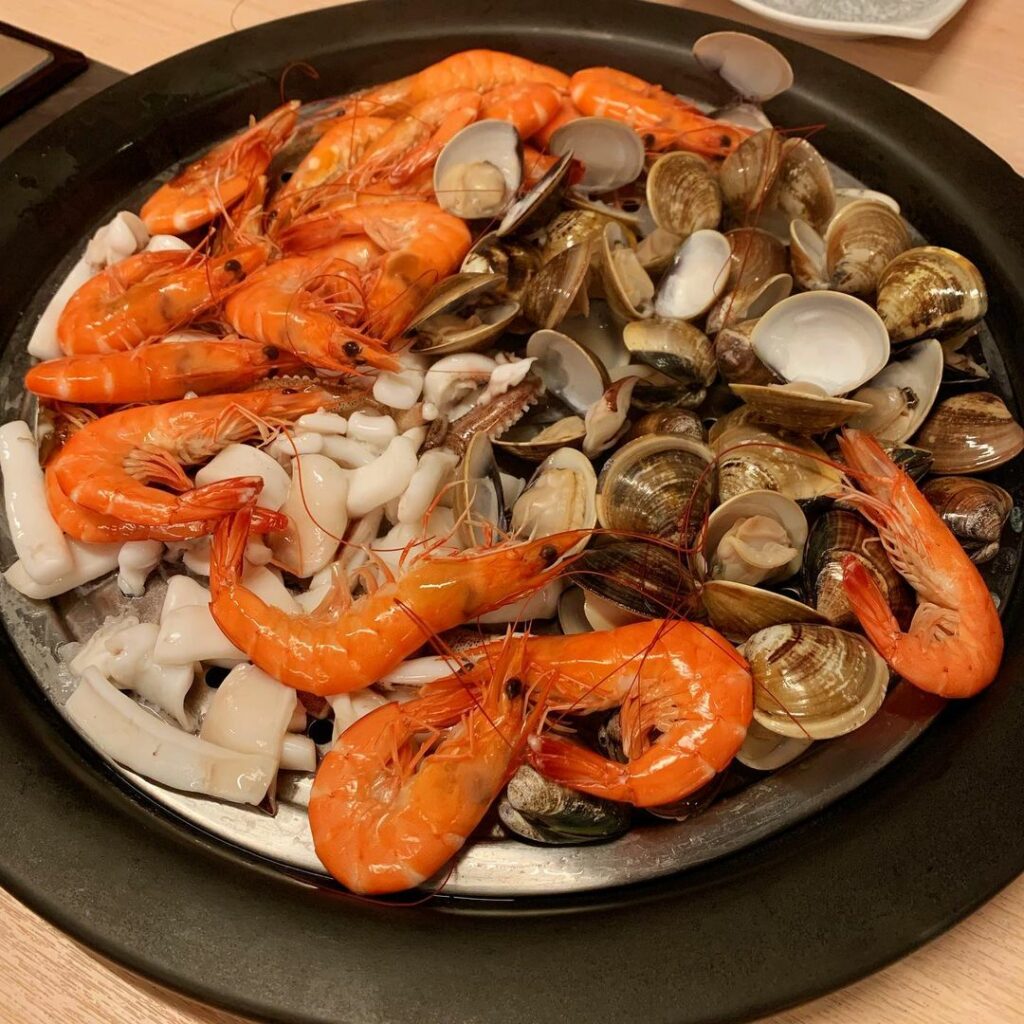 蒸海精緻鍋物