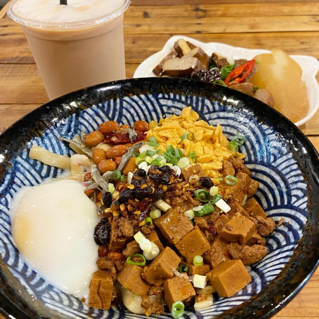 陸二村家
