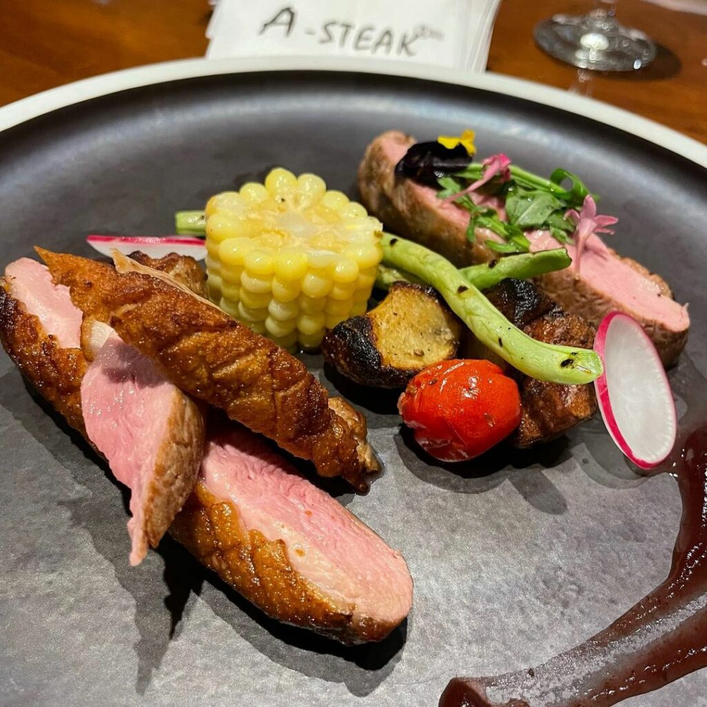 A-STEAK 牛排餐酒館